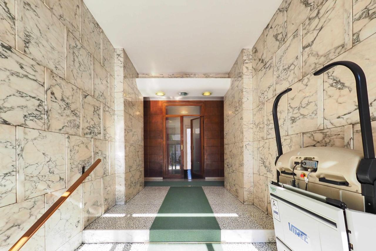 Mba24 Charming Suite Close To Metro Fieracitylife Milan Extérieur photo